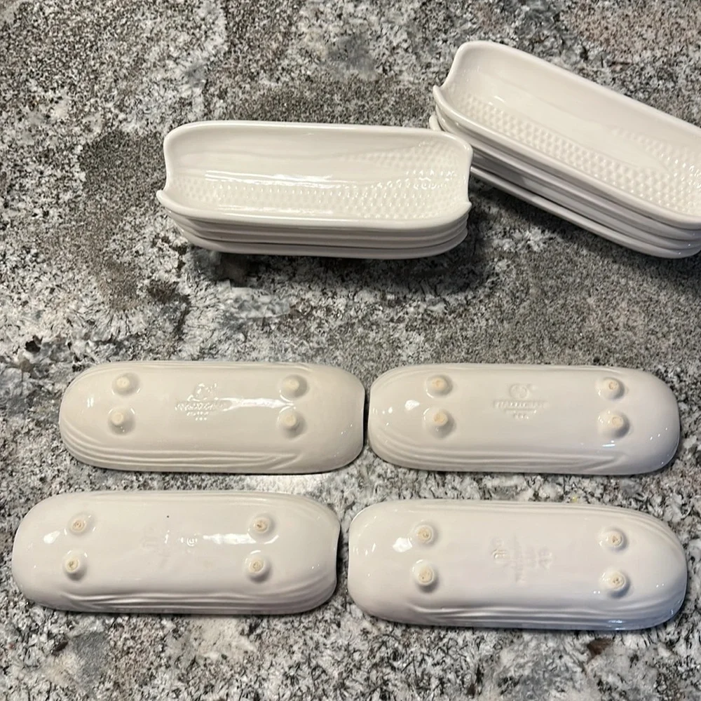 Set/4 Pfaltzgraff Heritage White corn cob holders